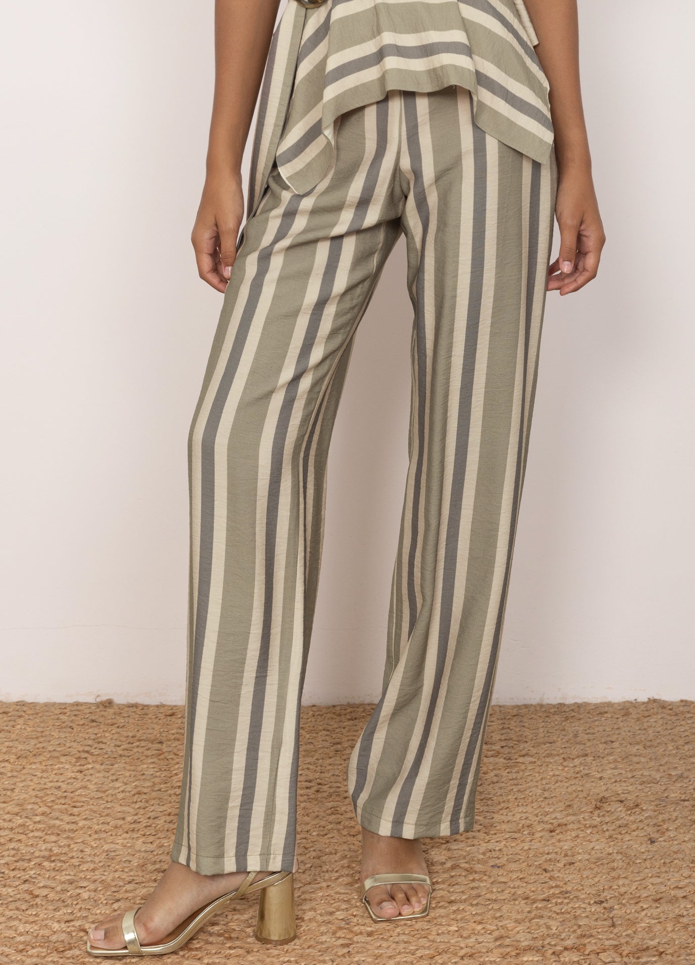 Kiana-Donney khaki top and pants set