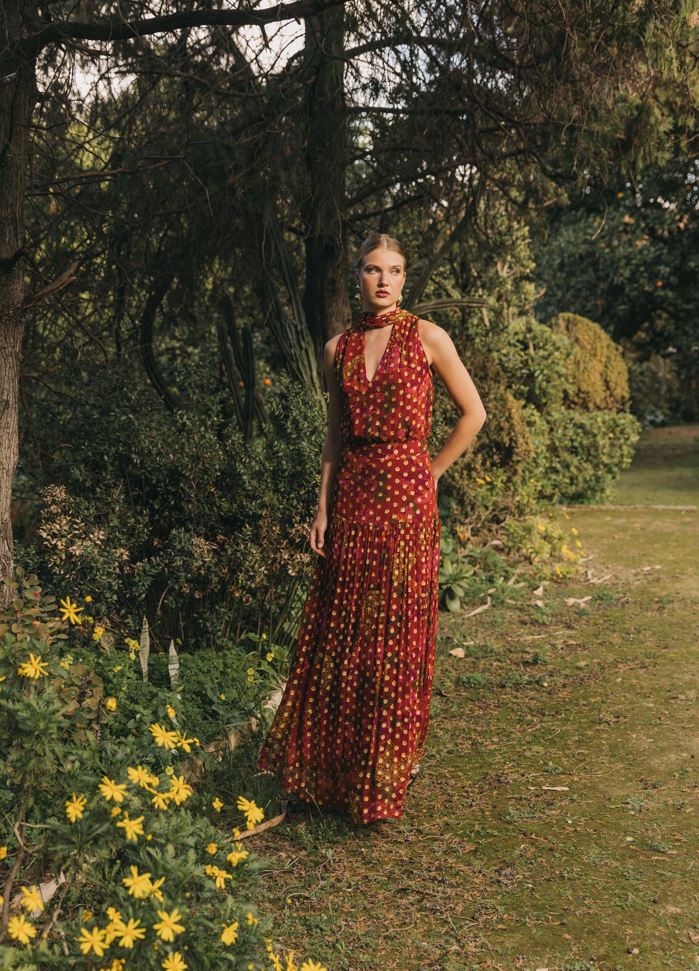 Conjunto de top y falda rojo Lara-Bibiana