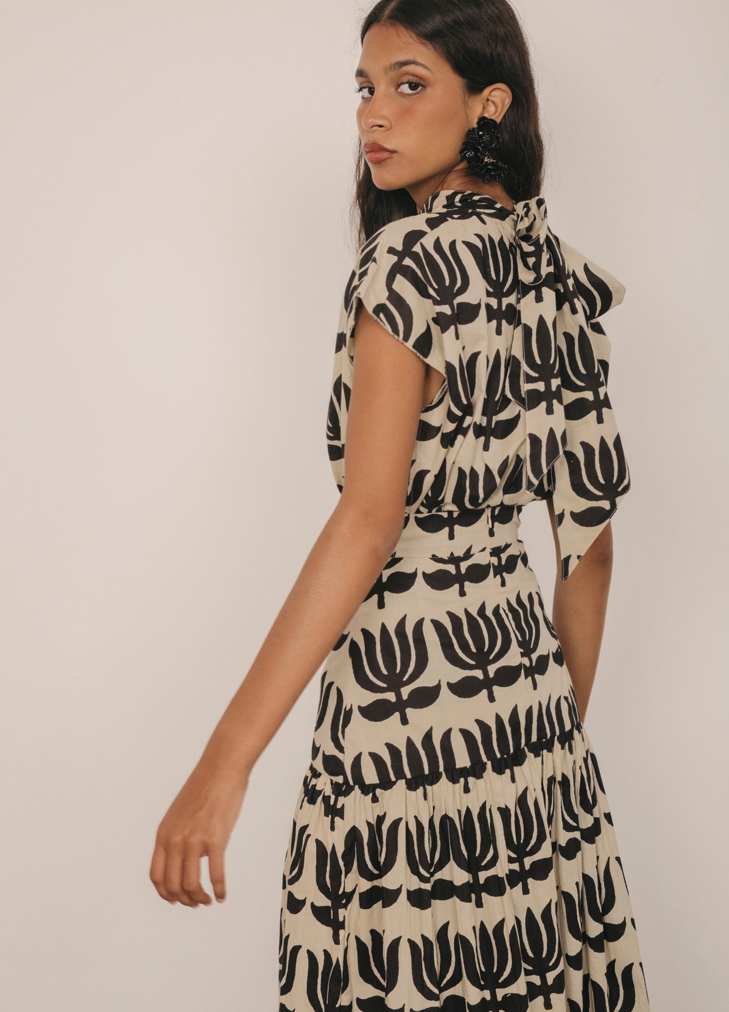 Conjunto de top y falda negro Odalis-Kenia