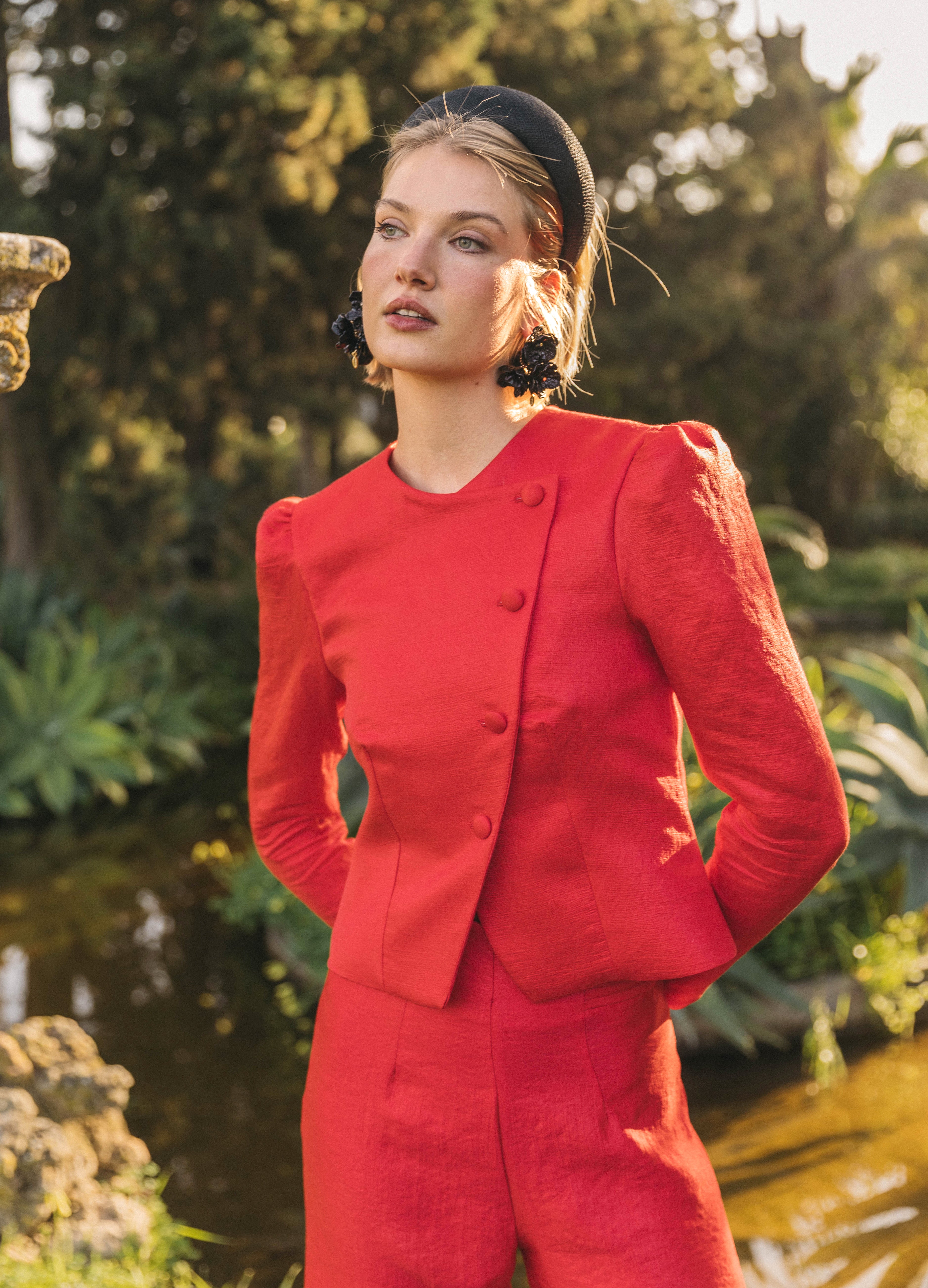 Traje de chaqueta rojo Phoenix-Ellie