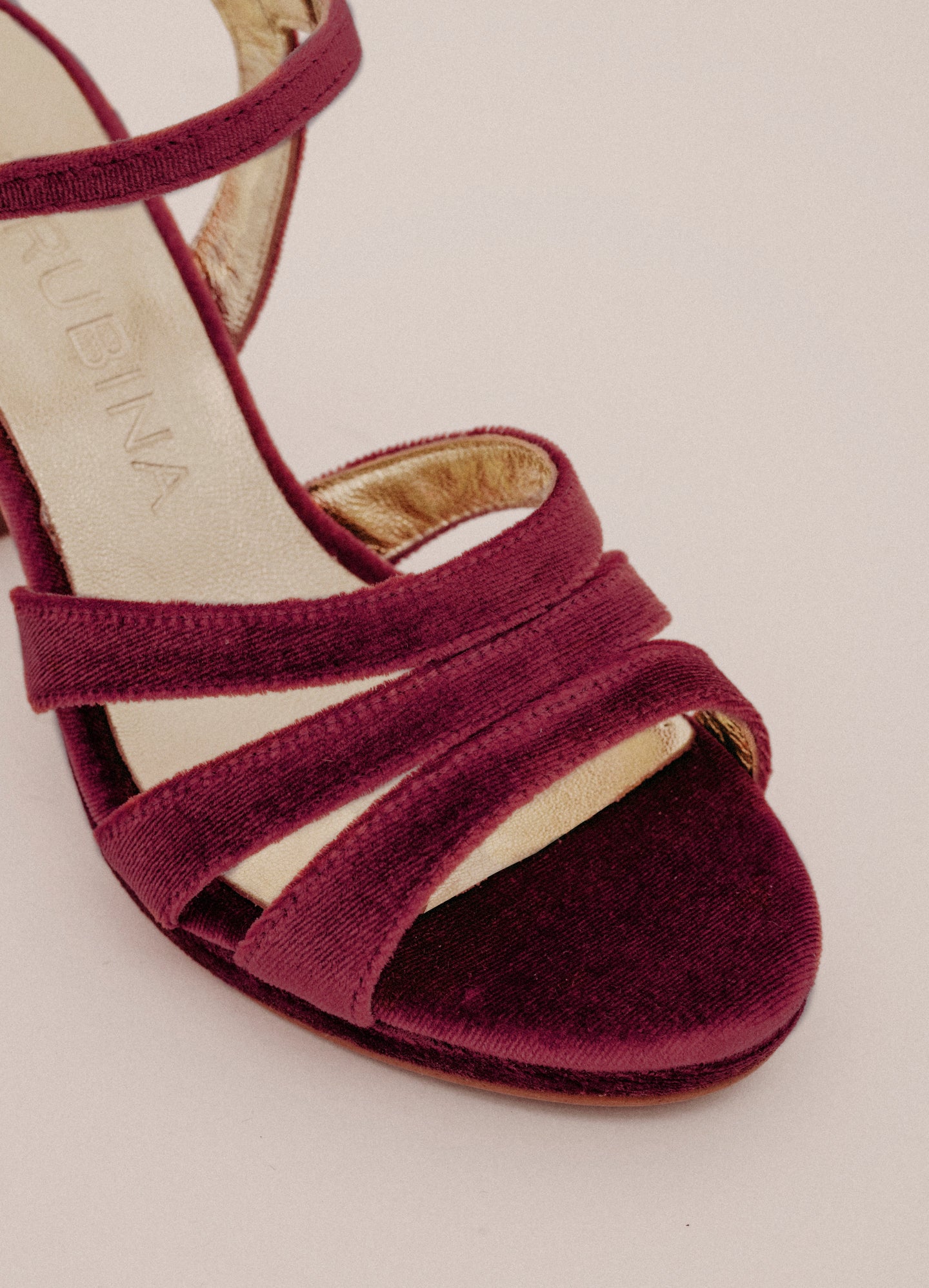 Baltimore velvet sandal