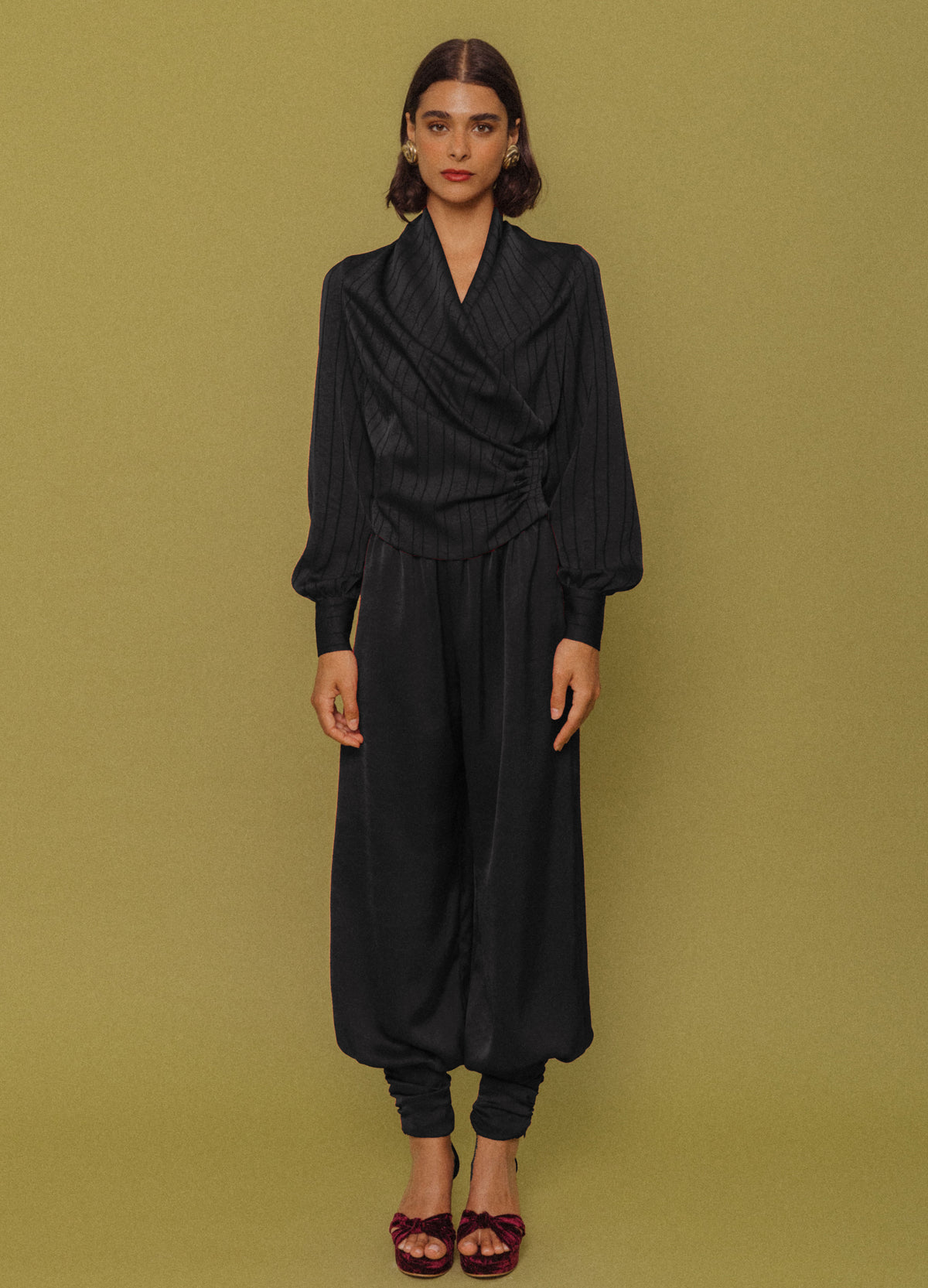Conjunto de blusa Echo y pantalón Harlem Negro