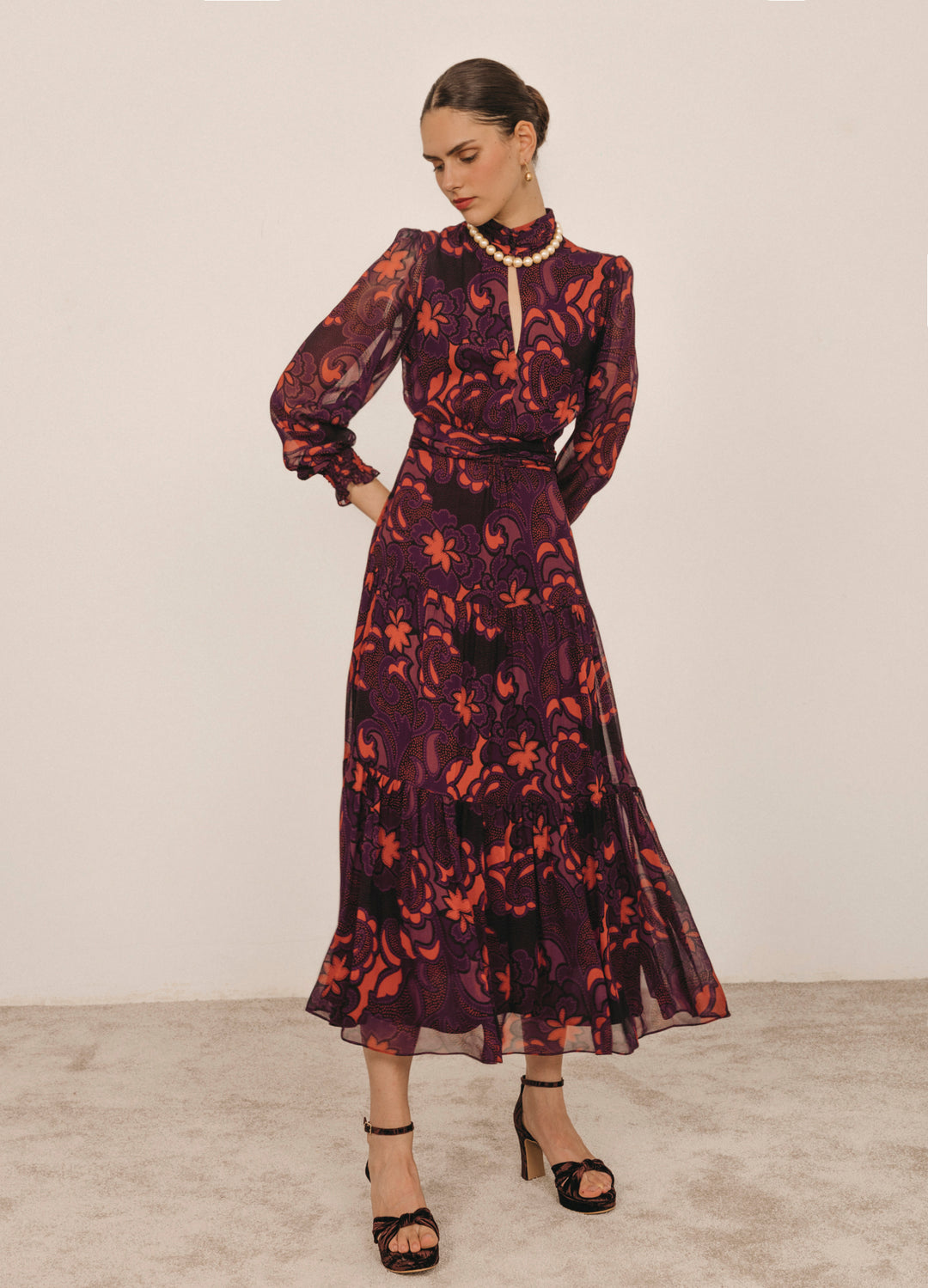 Robe Wallis Taille 14 - Jersey Noir, Manches En Mousseline, Détails Poignet Bijou - Occasion Très Bon état