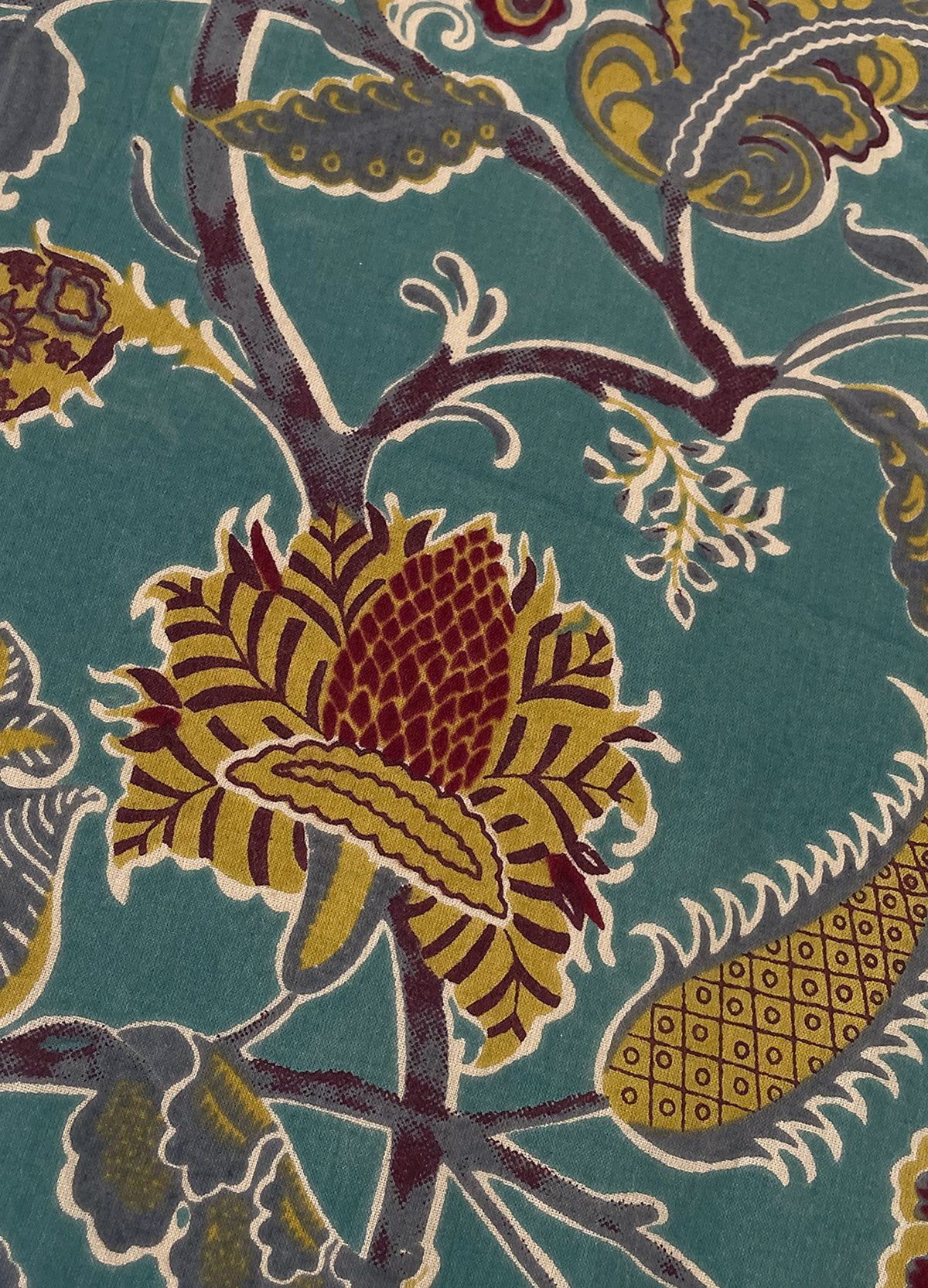Pañuelo Holly de Cherubina — detalle de textura