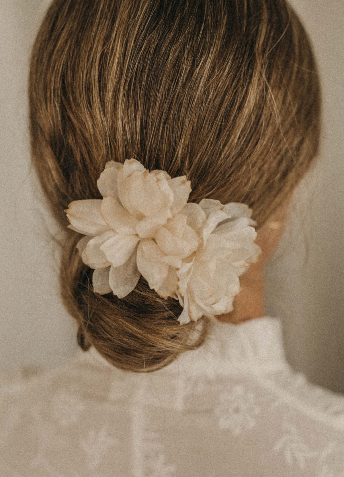 Tocado de flores Nerina - imagen 1