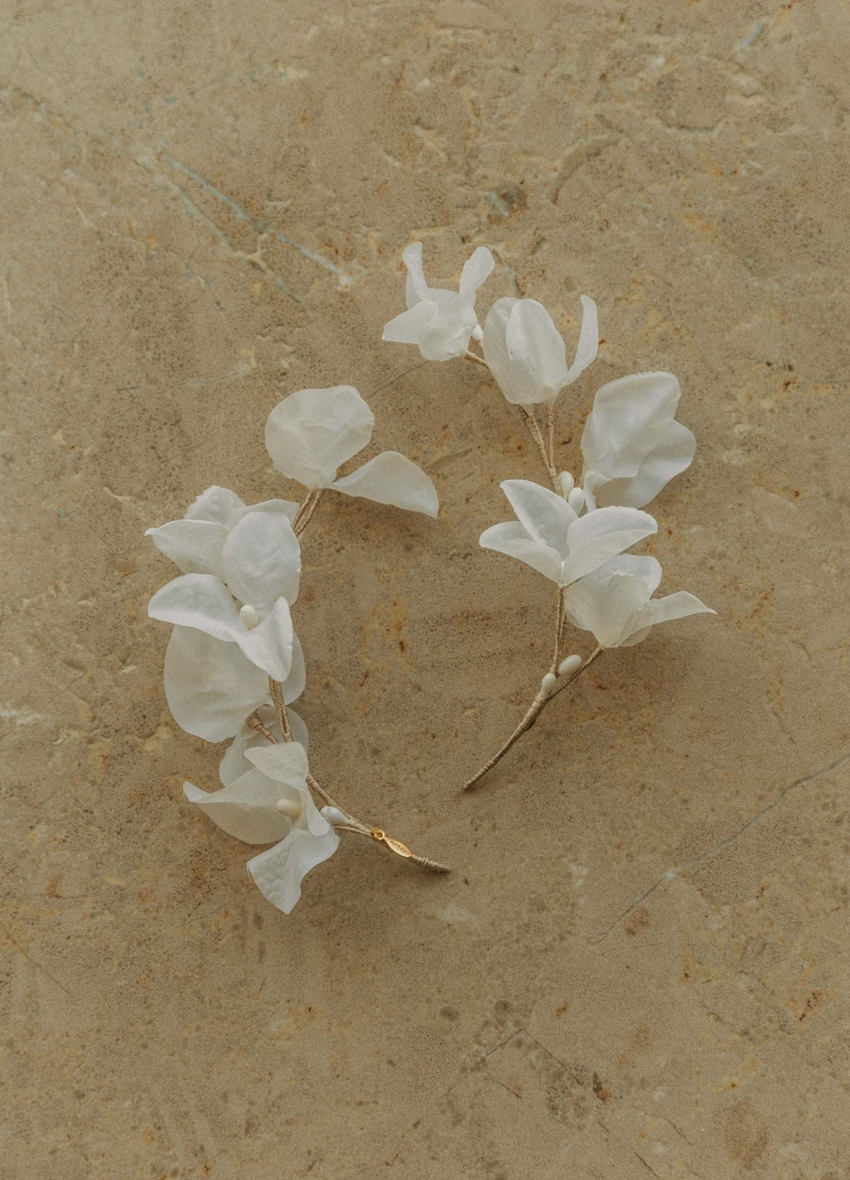 Tocado de flores Apollonie - imagen 1